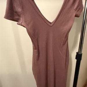 Elegant Mauve V-Neck Dress